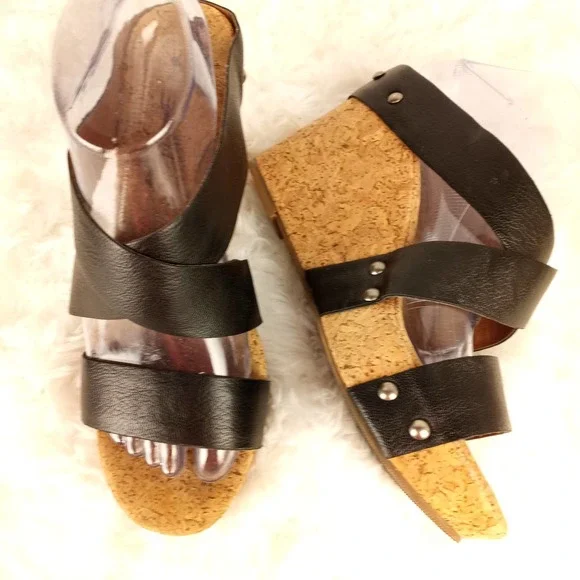 LUCKY BRAND~Black Strappy Cork Wedges~8B - Picture 9 of 9